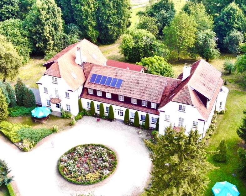 Palac Wojciechy Exterior foto